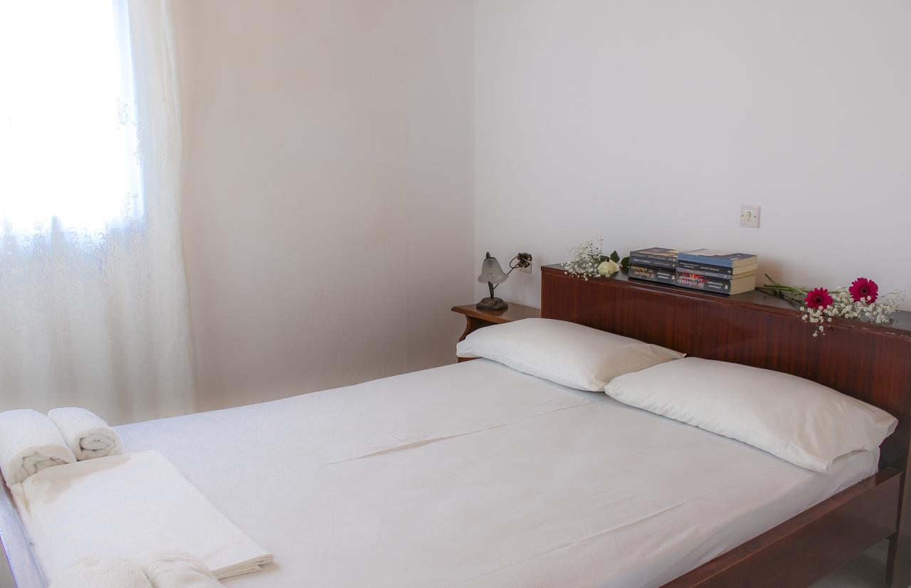 Pelagion II Sea Coral - Beachfront Holiday Home Kypseli Buitenkant foto