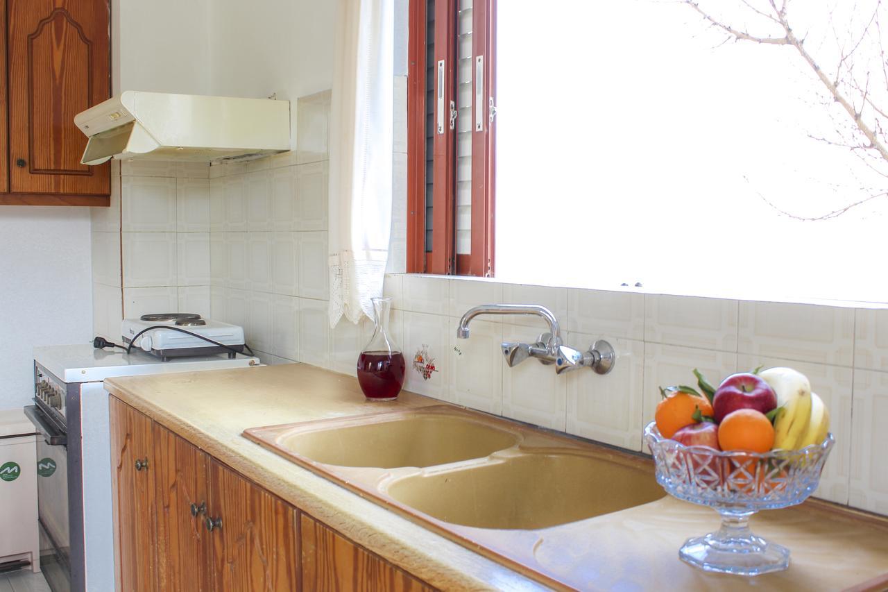 Pelagion II Sea Coral - Beachfront Holiday Home Kypseli Buitenkant foto